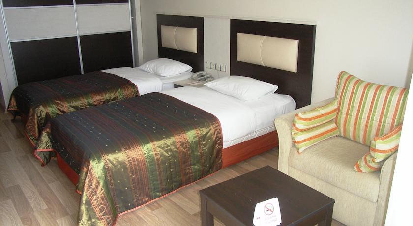 Royal Palace Kusadasi Hotel 外观 照片