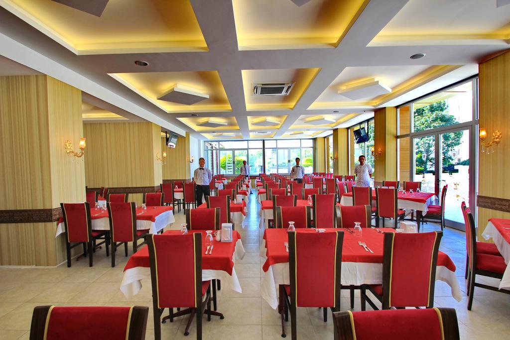 Royal Palace Kusadasi Hotel 外观 照片